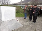 MINISTAR HAD�I� SA SARADNICIMA POSJETIO SREBRENICU