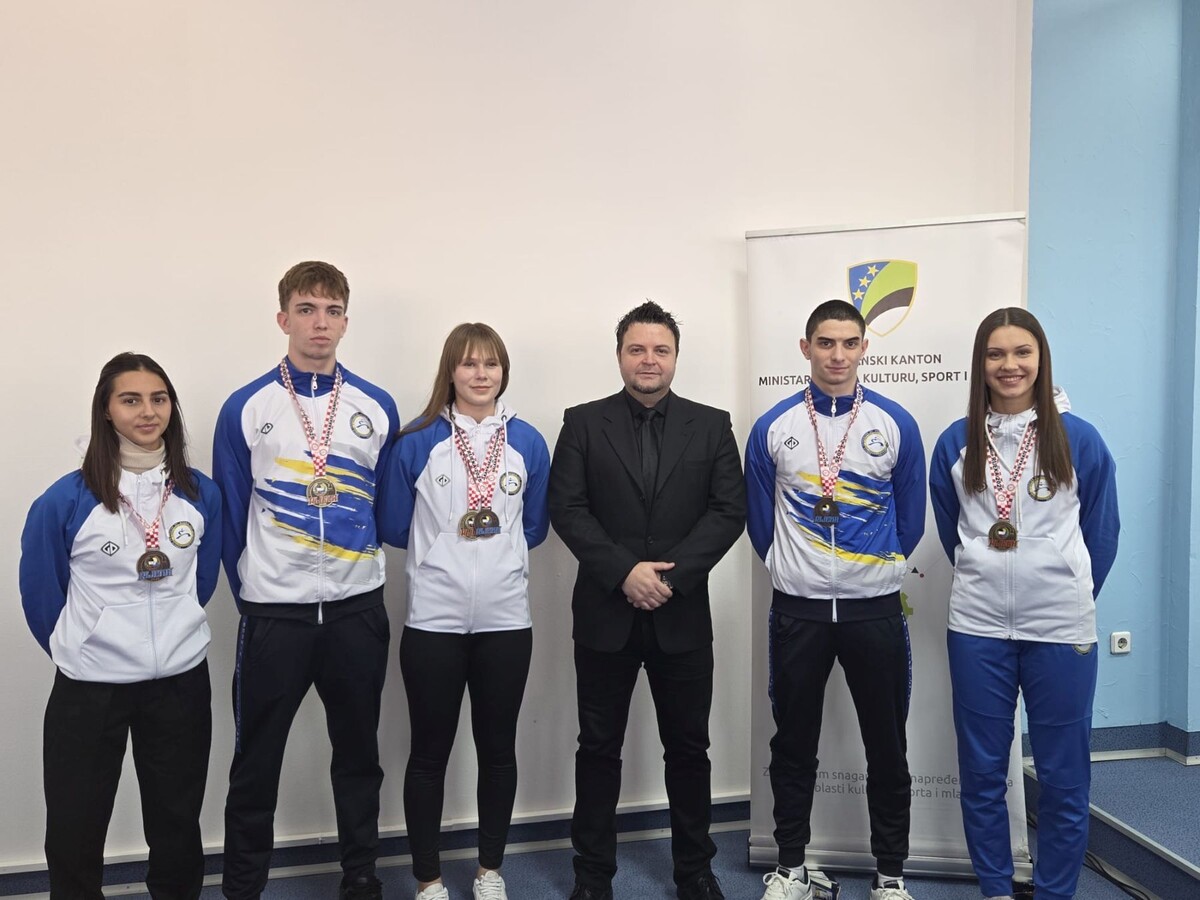 1763378499_691b05434ed3c