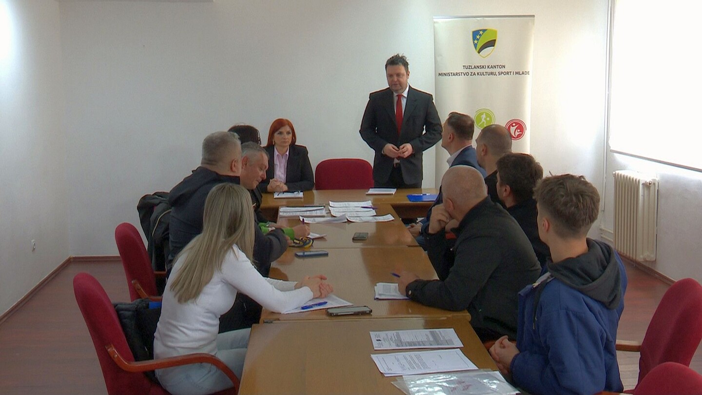 1776880301_69e90aad94a36