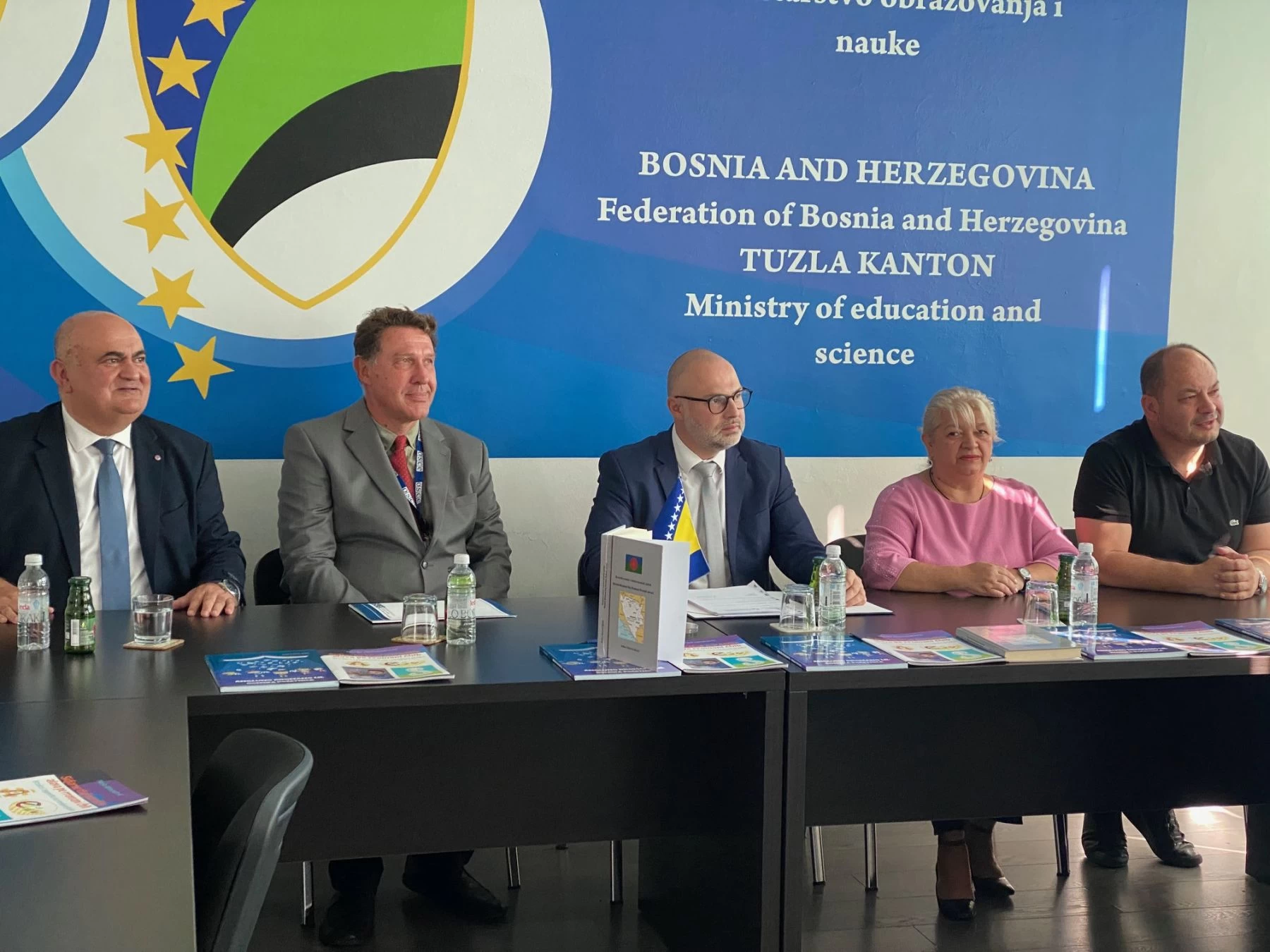 Donesen Nastavni plan i program za romski jezik sa elementima nacionalne kulture