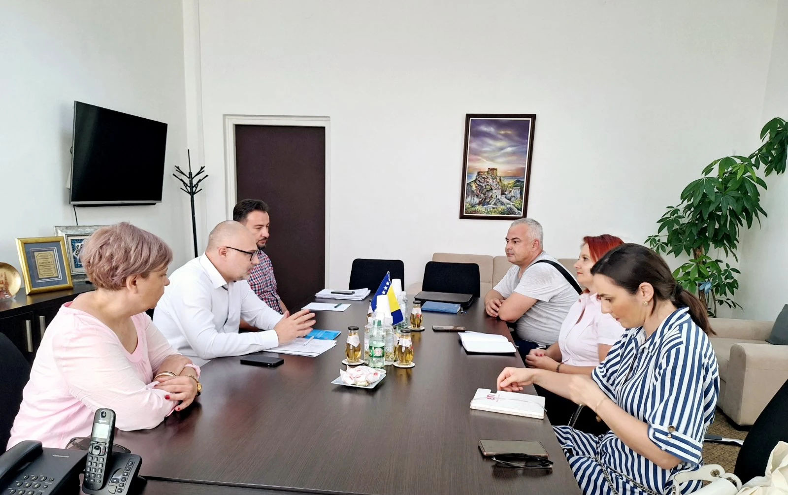 Ministar Omerović održao radni sastanak sa predstavnicima UG “Imam pravo”