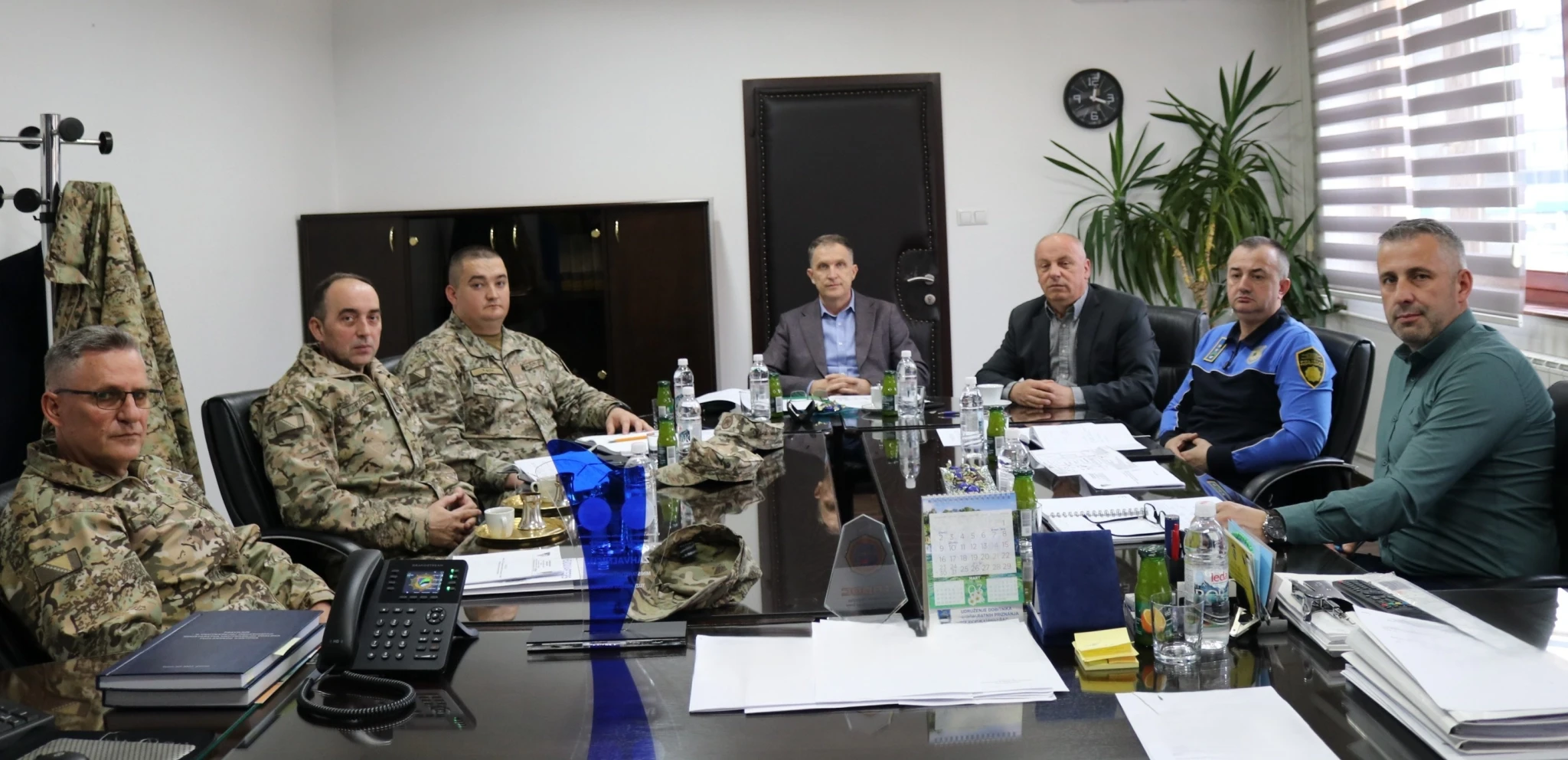 Pripadnici Oružanih snaga BiH i predstavnici Saveza demobilsanih boraca TK u radnoj posjeti Ministarstvu unutrašnjih poslova Tuzlanskog kanton