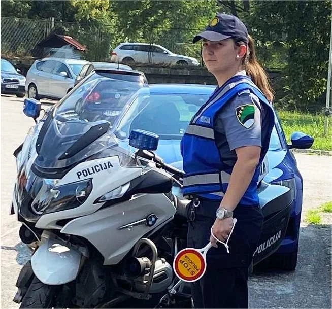 Obavijest - Pojačana kontrola kretanja bicikala i električnih romobila u pješačkim zonama grada Tuzla